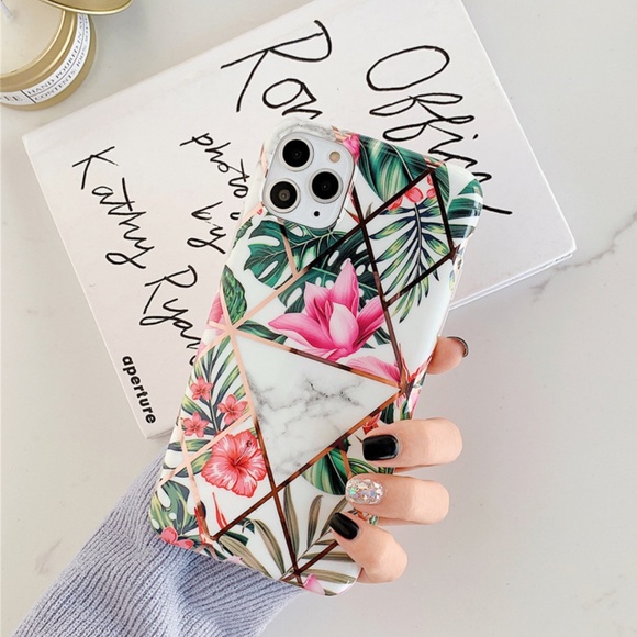 IPhone 11 Pro Max Phone Case - Picture 1 of 5